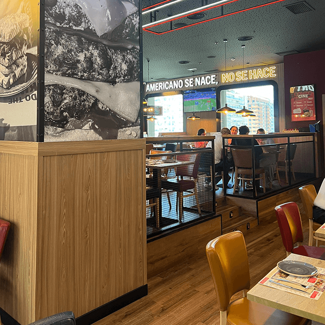 TONY ROMA'S | C.C. Aqua