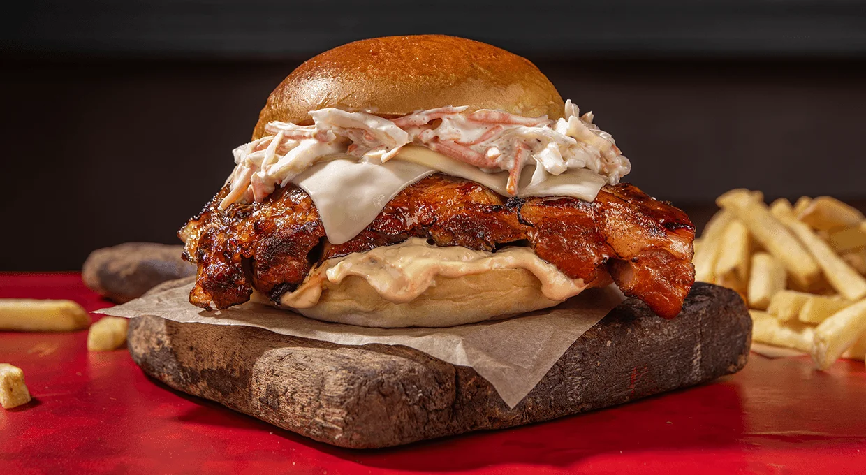 TONY ROMA'S: TONY BABY BACK BURGER